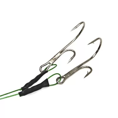 Поводок стальной NAMAZU 1х7 Nylon Coated Green, d-0,39 мм, L-30 см, с живцовым крючком №1